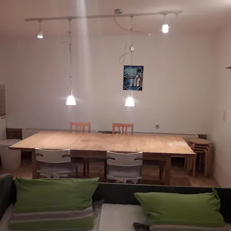 Apartment Kleine Am Stadtrand Von Leipzig