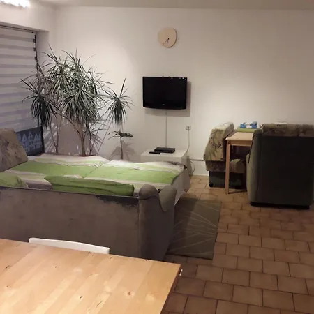 Kleine Am Stadtrand Von Leipzig