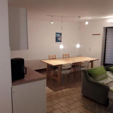 Kleine Am Stadtrand Von Appartement Leipzig