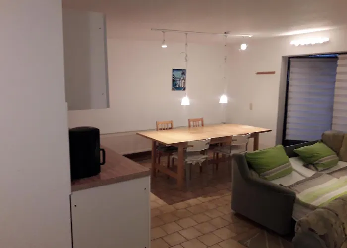 Kleine Am Stadtrand Von Appartement Leipzig