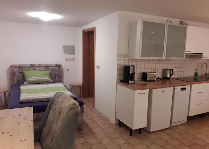 Appartement Kleine Am Stadtrand Von